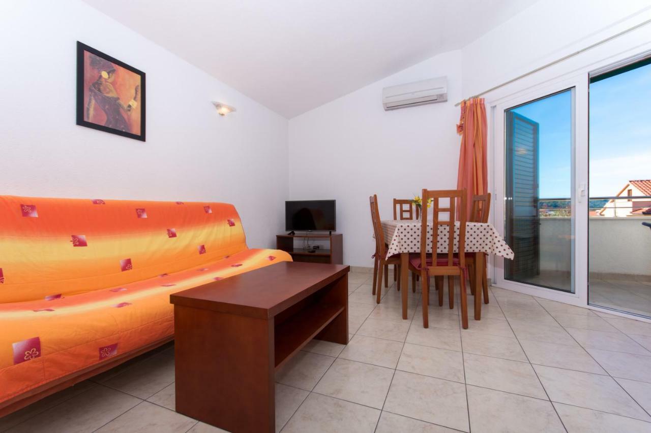 Apartments Fumija Trogir Exterior foto