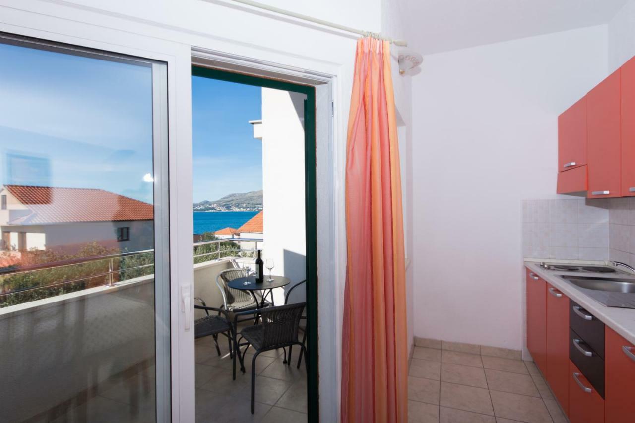 Apartments Fumija Trogir Exterior foto